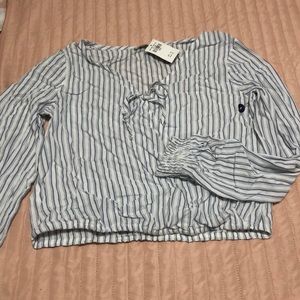 Hollister blouse